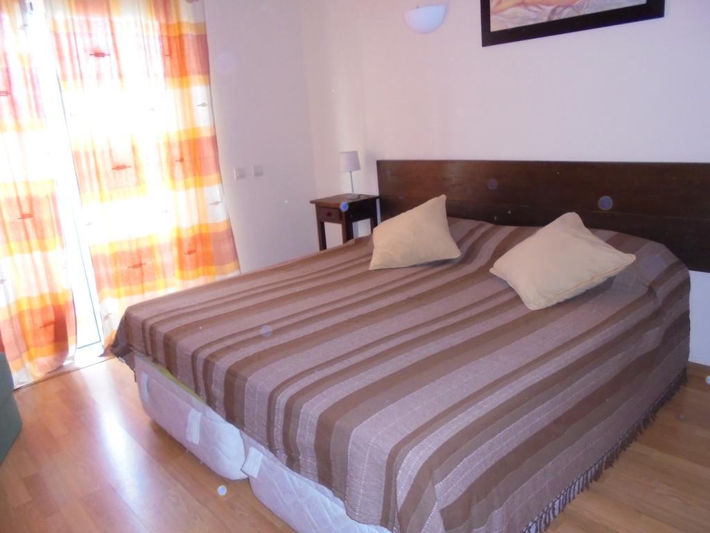 Jardim Paraiso Apartments 阿尔布费拉 外观 照片
