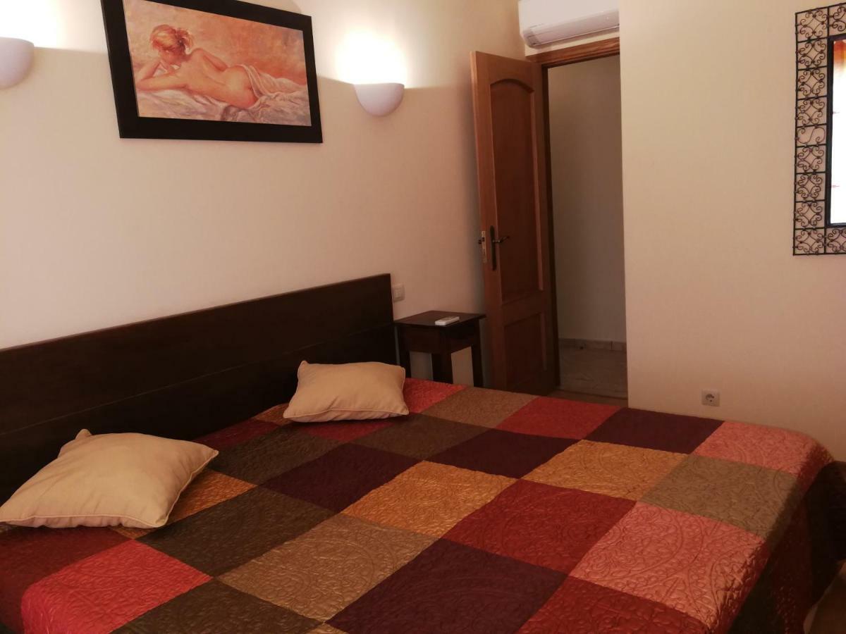 Jardim Paraiso Apartments 阿尔布费拉 外观 照片
